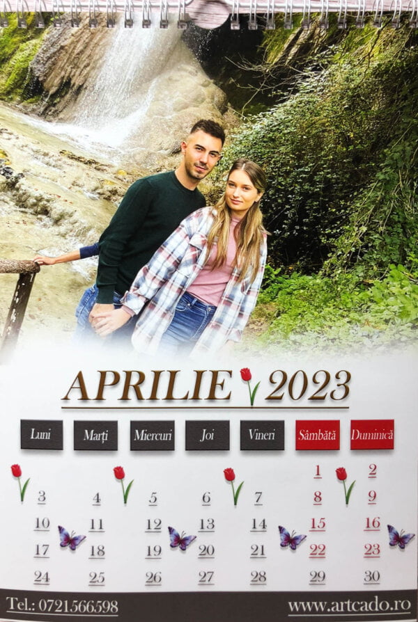 Calendar personalizat cu poze 2023