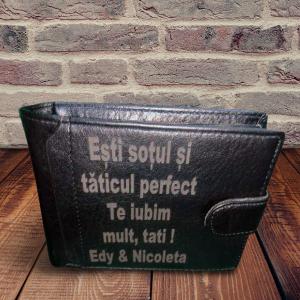 Portofel personalizat din piele naturala